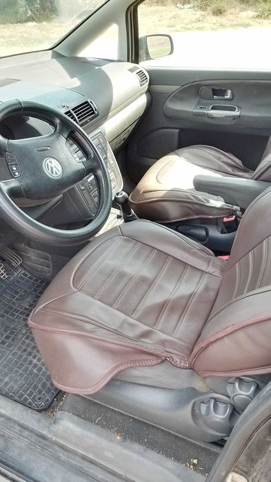 Продавам volkswagen sharan