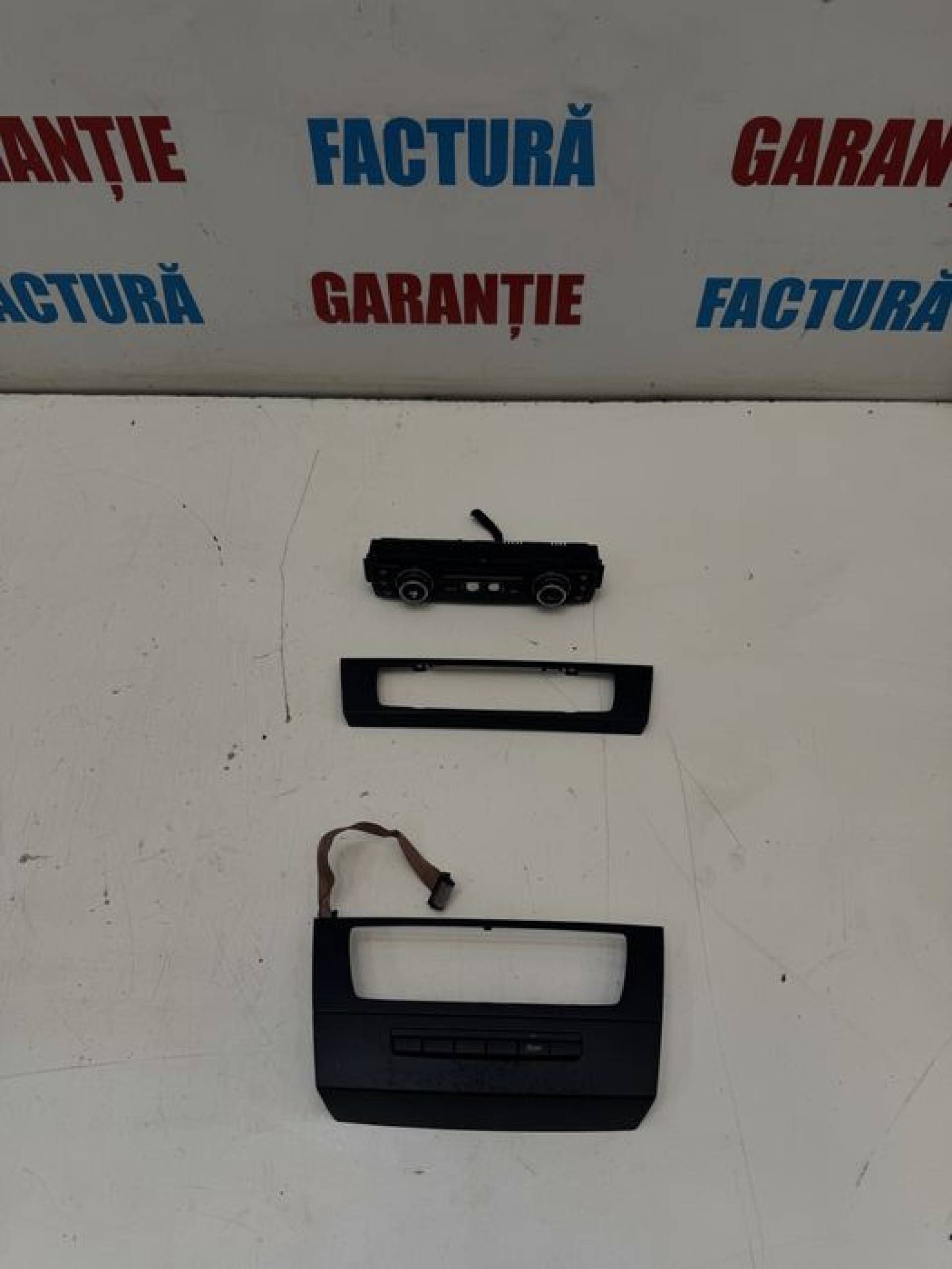 Panou modul climatronic buton start-stop BMW Seria 3 E90 E91 E92 E93