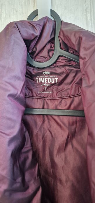 Дамско зимно яке S размер Timeout