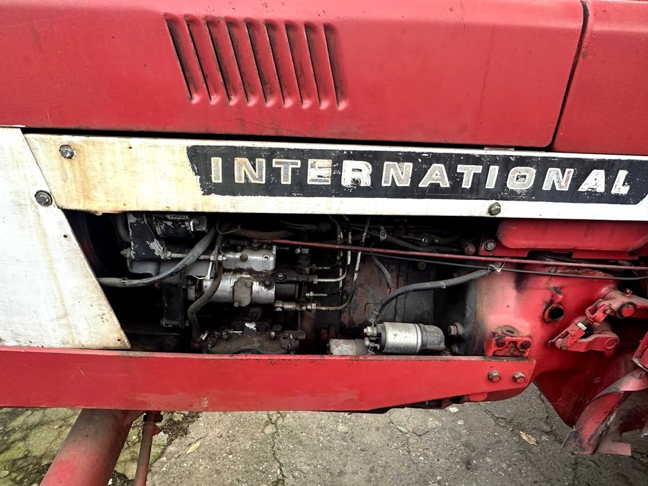 Tractor INTERHARV-IHC 654S+ Freza