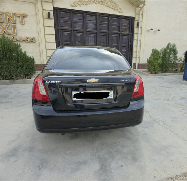Chevrolet Lacetti 2009 yaxshi holatda! Gaz-benzin