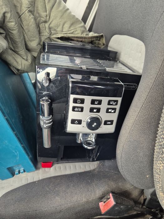 Espressor cafea delonghi