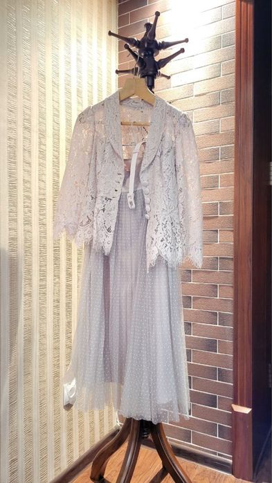 Платье для выхода и повседневности