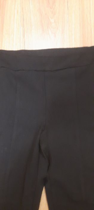Pantaloni dama moderni