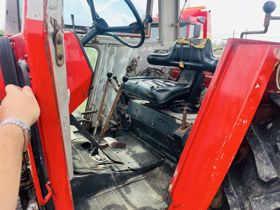 Tractor 4*4 cu incarcator frontal, MF, Massey Ferguson, nu Fiat, JD
