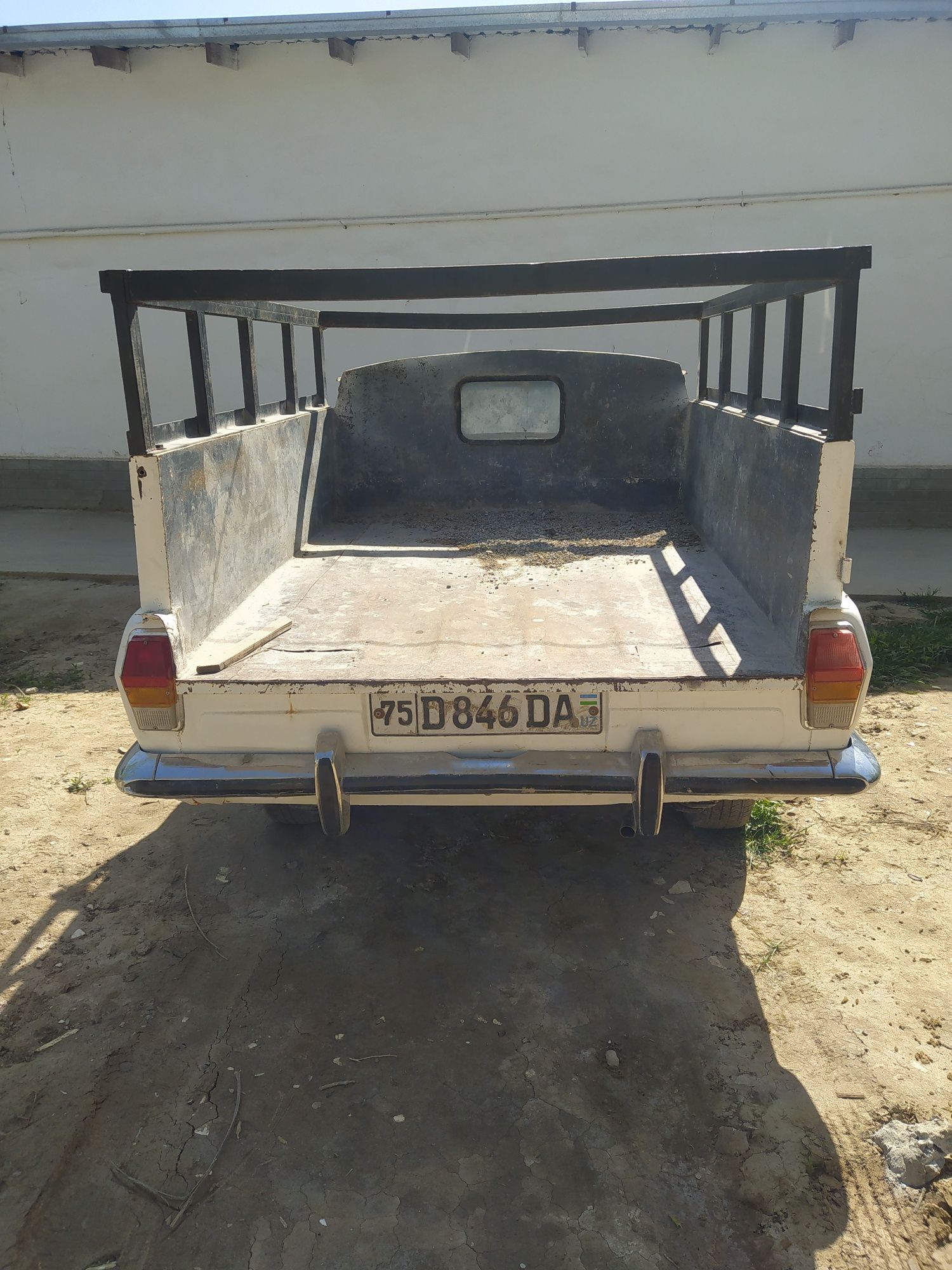 Volga 2401 pikap sotiladi