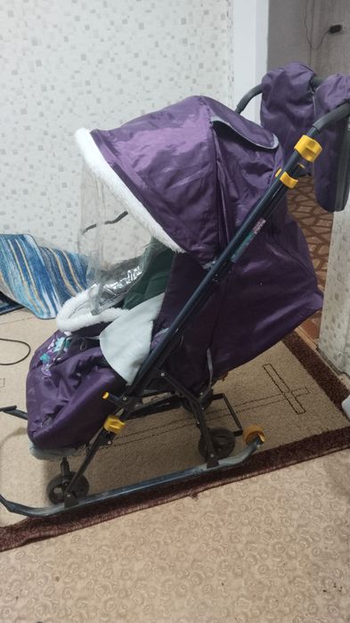 Продам санки-коляска