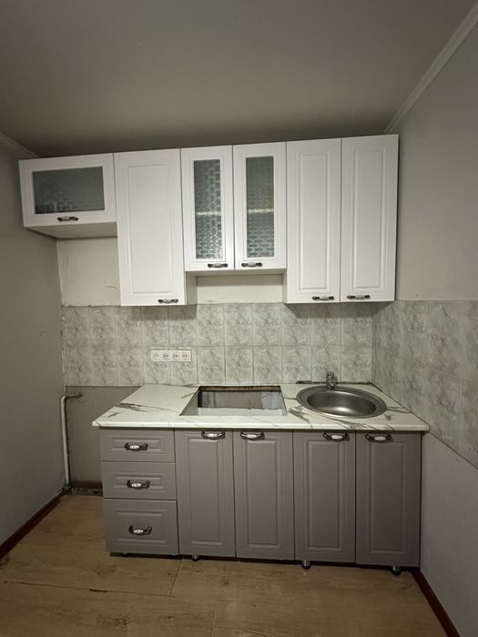 Продам кухонный гарнитур