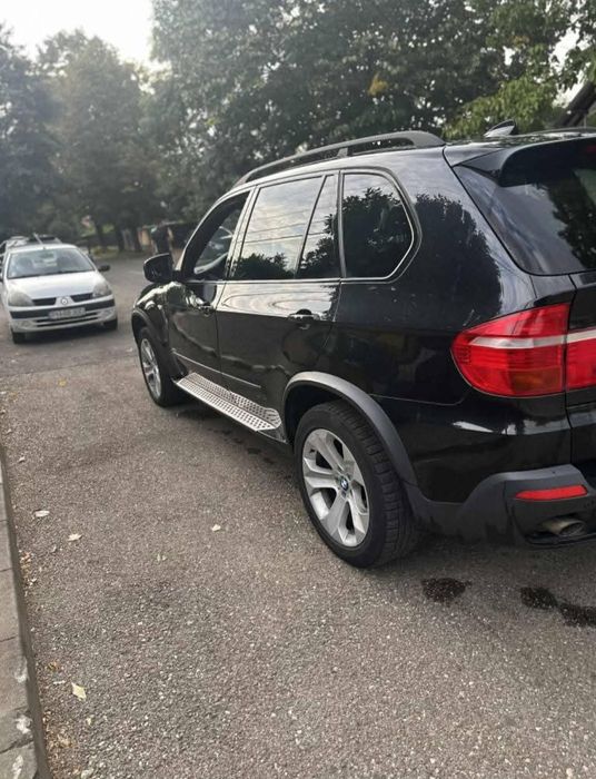 Vând BMW x5 schimb