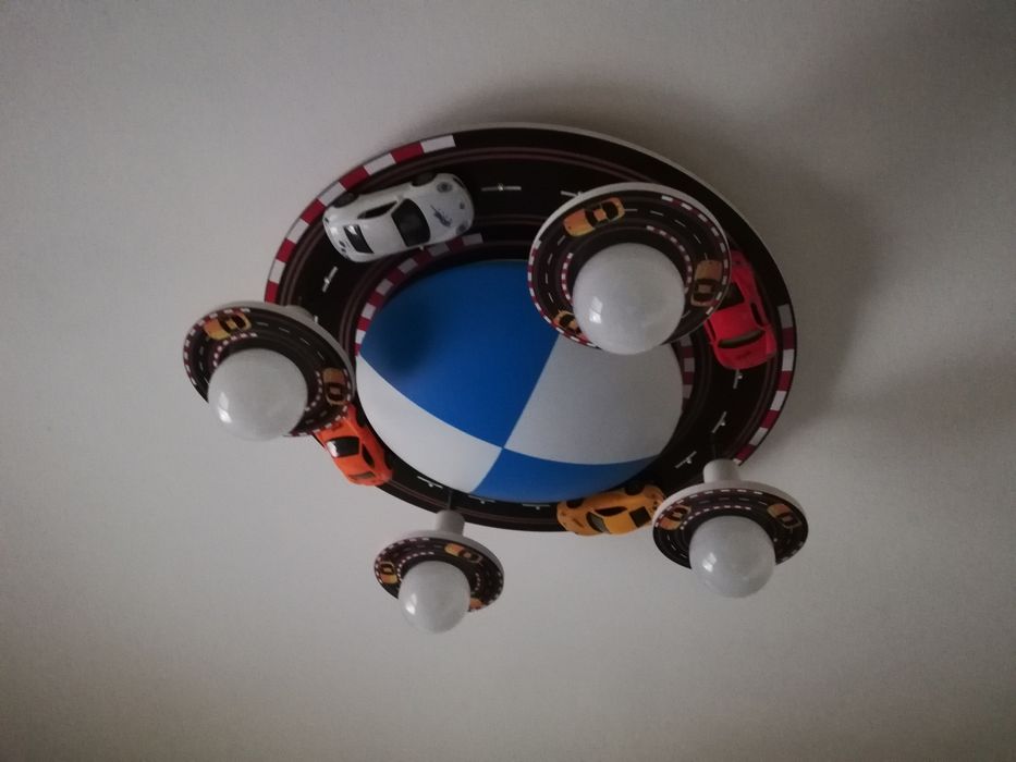 Aplică/lustră circuit mașini