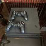 Play station 4 1TB