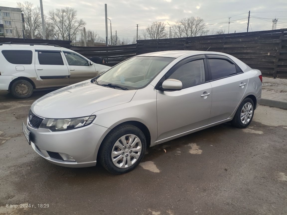 Продам Машину KIA CERATO 2011