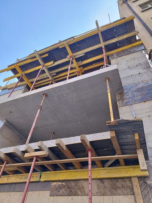 Продава се Тристаен апартамент в София, Център - 96 кв.м за 2146 €/кв.м - Снимка #1