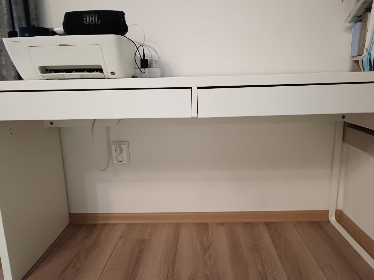 Бюро от Икеа IKEA