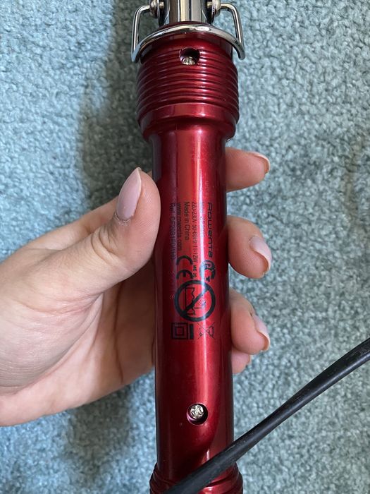 Ondulator pentru par Rowenta