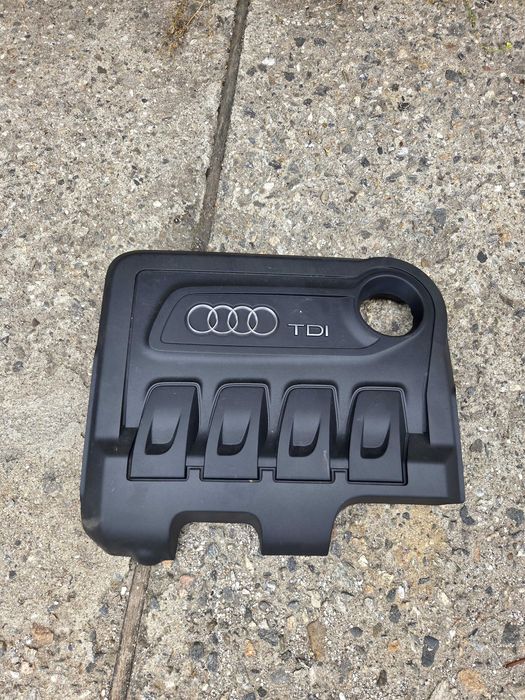 Кора за двигател audi a3 2.0 tdi