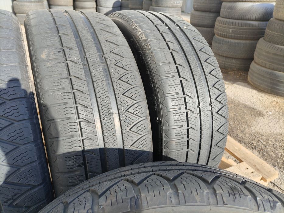 215/45/18 Мишелин - без ДОТ