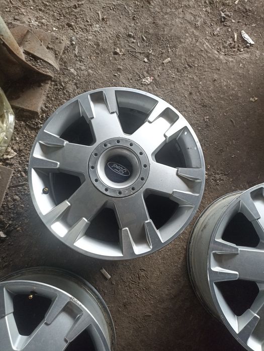 Оригинални алуминиеви джанти Форд Фоцваген 5.112.17