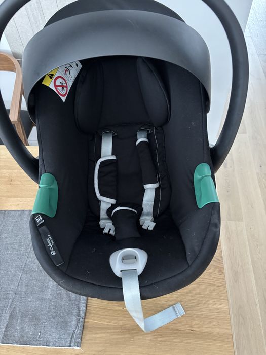 Scoica Cybex Aton I-size Moon Black