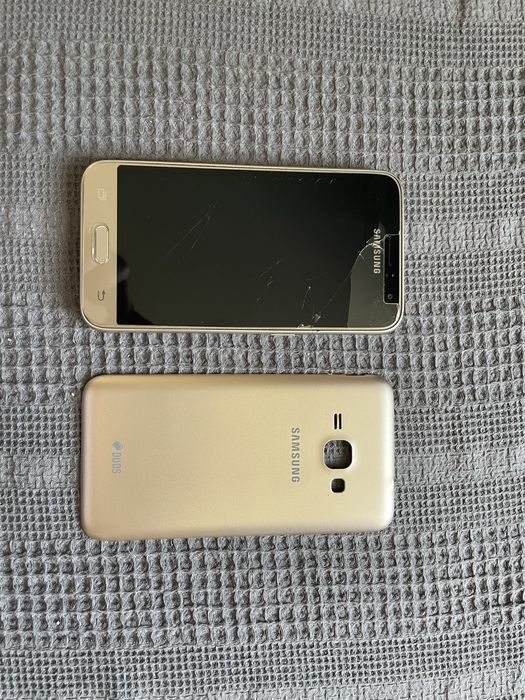 Samsung J1 на запчасти