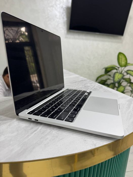 Macbook pro M1 8/512