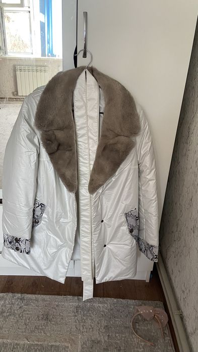 Куртка новая в хорошем состояний киылмеген кымбатка алынган негызы