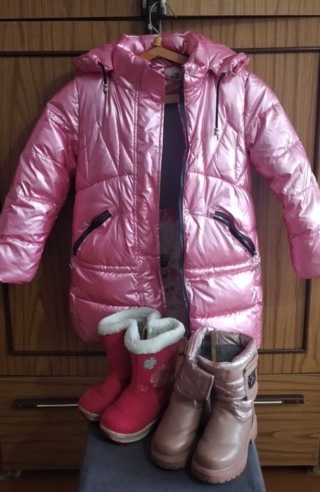Зимняя куртка на девочку