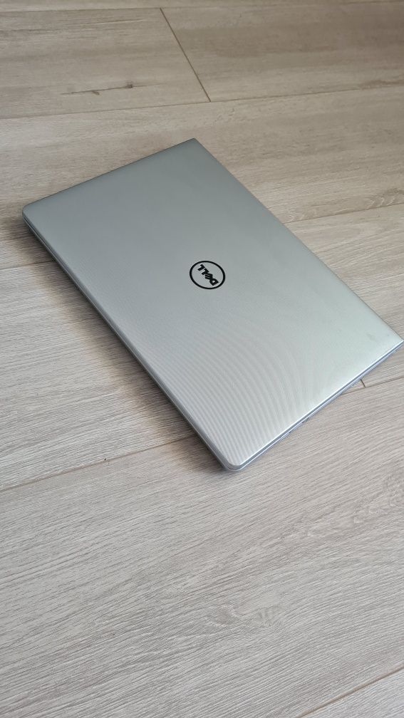 Продам ноутбук DELL INSPIRON 5558