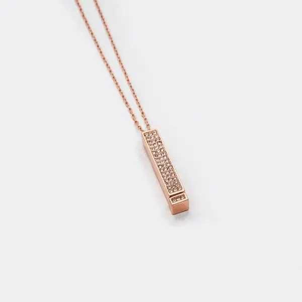 Kолие с гравиран надпис "I LOVE YOU", с покритие от розово злато