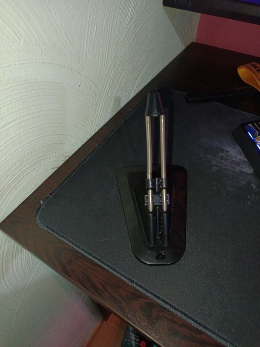 Бънджи за мишка.