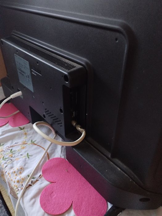 Vand tv samsung81diagonala