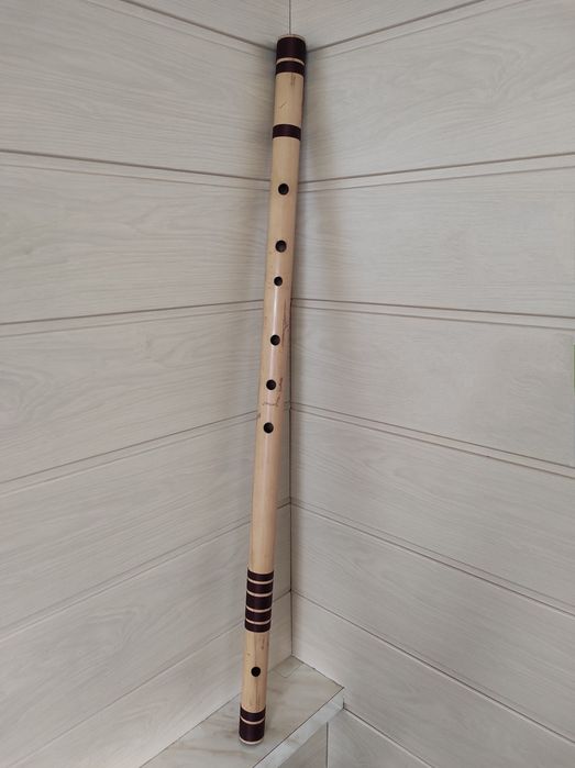 Бансури D-Bass из Индии
