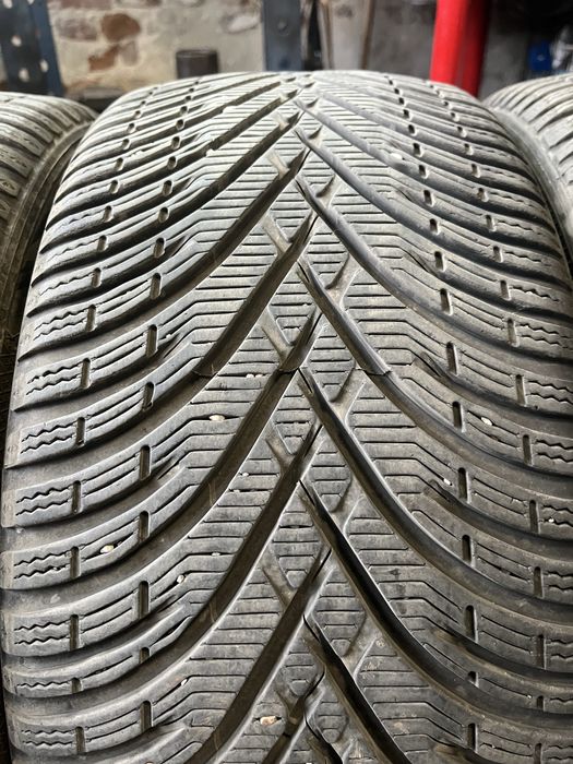Зимни гуми 225 40 18 KLEBER 4 броя