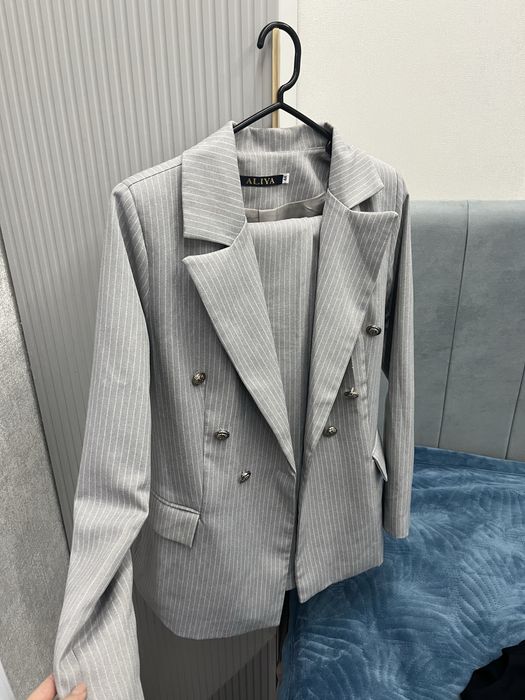 Продам двойку брючная