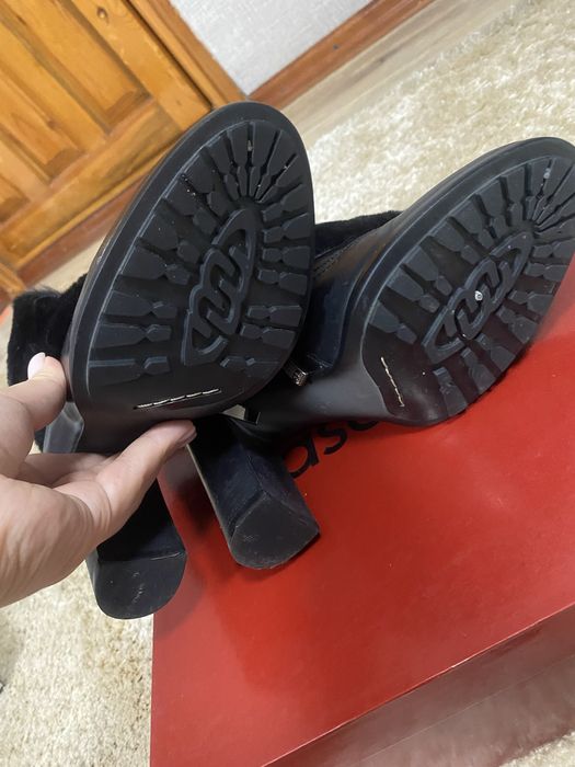 Продам ботинки кожаные