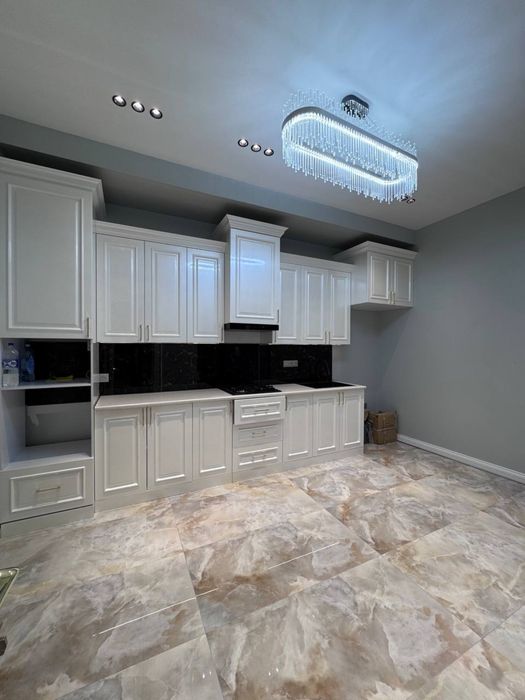 Продажа евро дома Алишеробод-Геофизика  1.9 соток 6 комнат