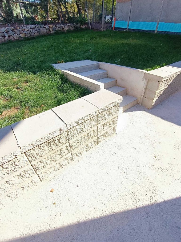 Продава се Къща в Батановци - 50 кв.м за 1700 €/кв.м - Снимка #1