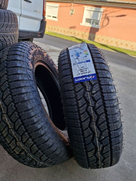 Anvelope iarna noi 215/65/16 2 bucati