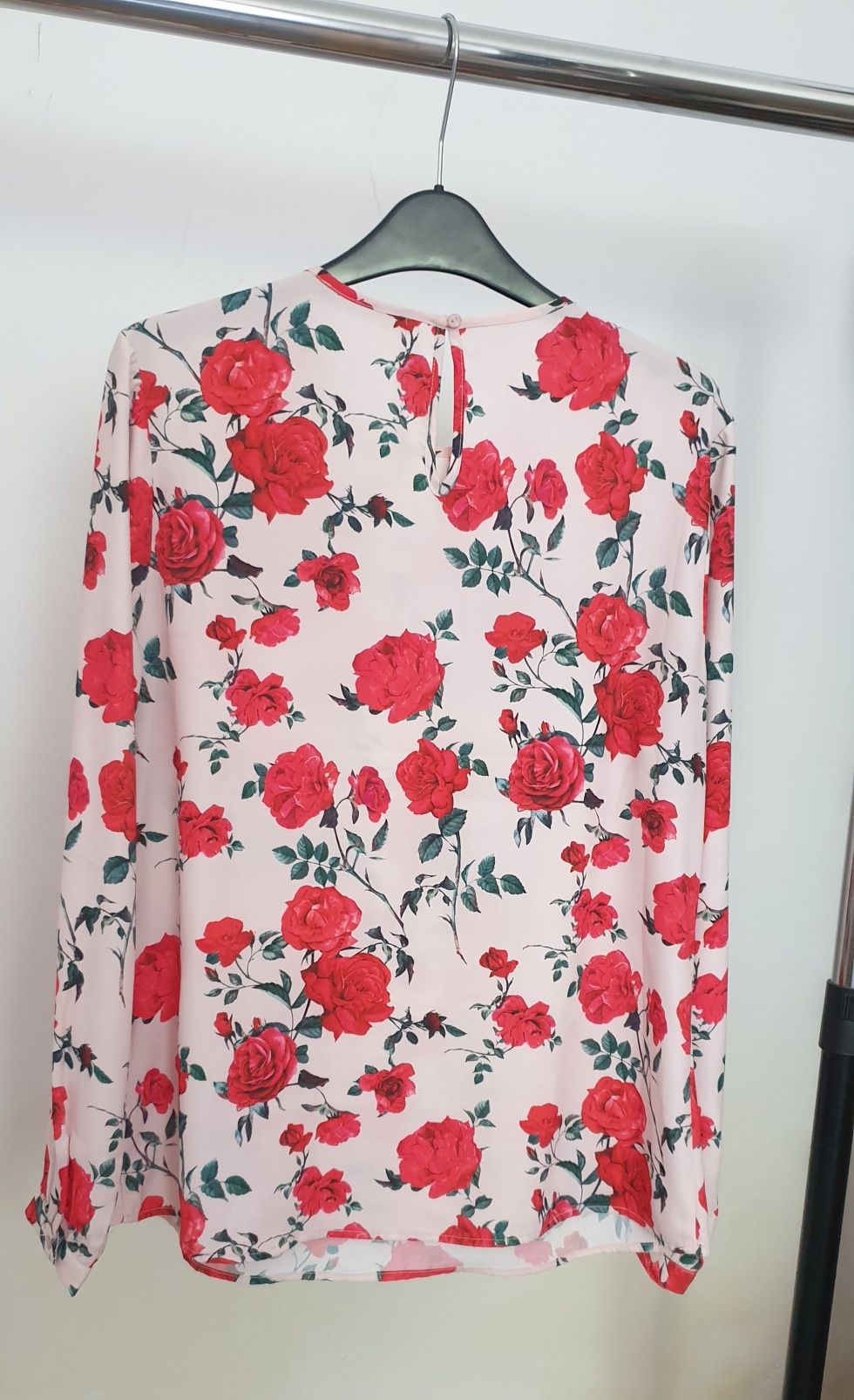 Bluză Mohito cu imprimeu floral – mărimea 40