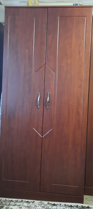 Мебель в комнату