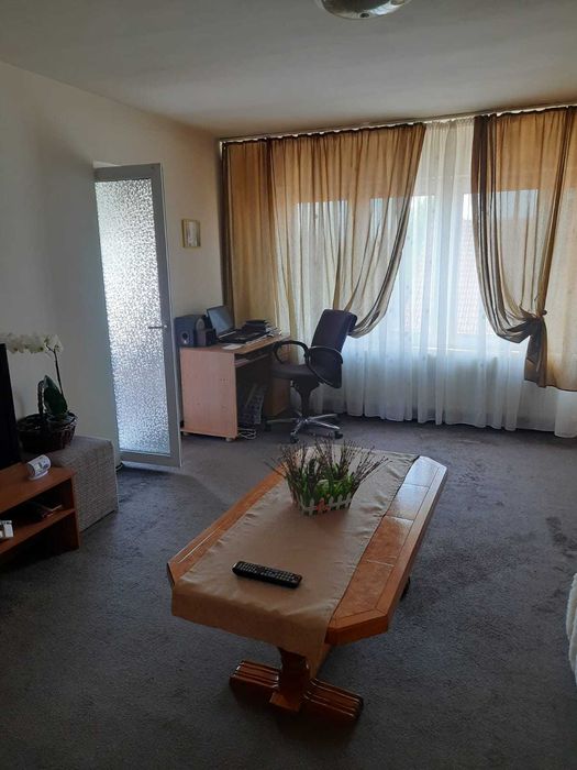 Proprietar vînd apartament cu 2 camere la et doi, la casă , Timișoara.