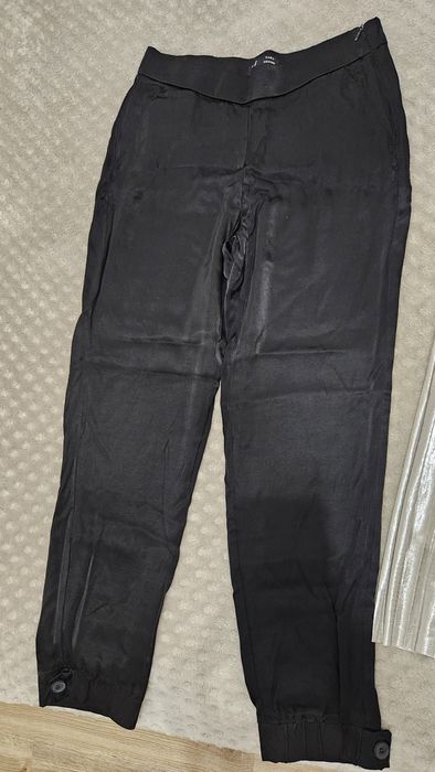 Панталони Zara в страхотен цвят