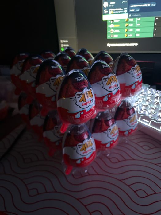 ПРОДАМ Kinder Joy Stranger things