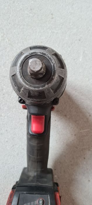 Impact Wurth ASS 18 v cu butonul de pornire defect