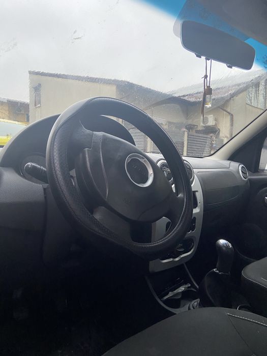 Super ocazie vand - schimb cu orice 1.6 gpl 2010 accept orice pret bun