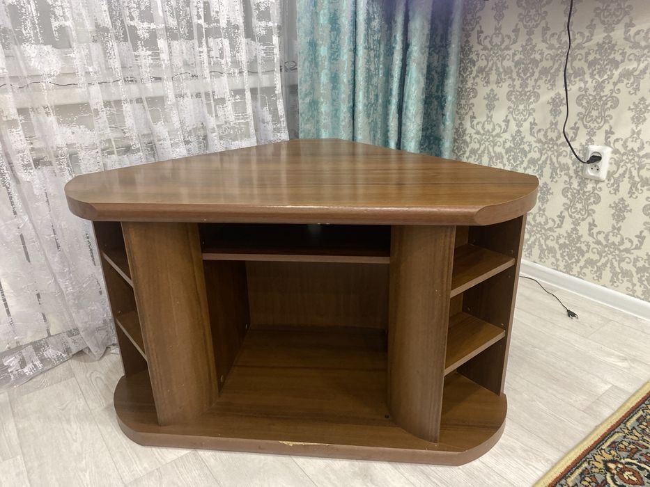 Продам тв зону.