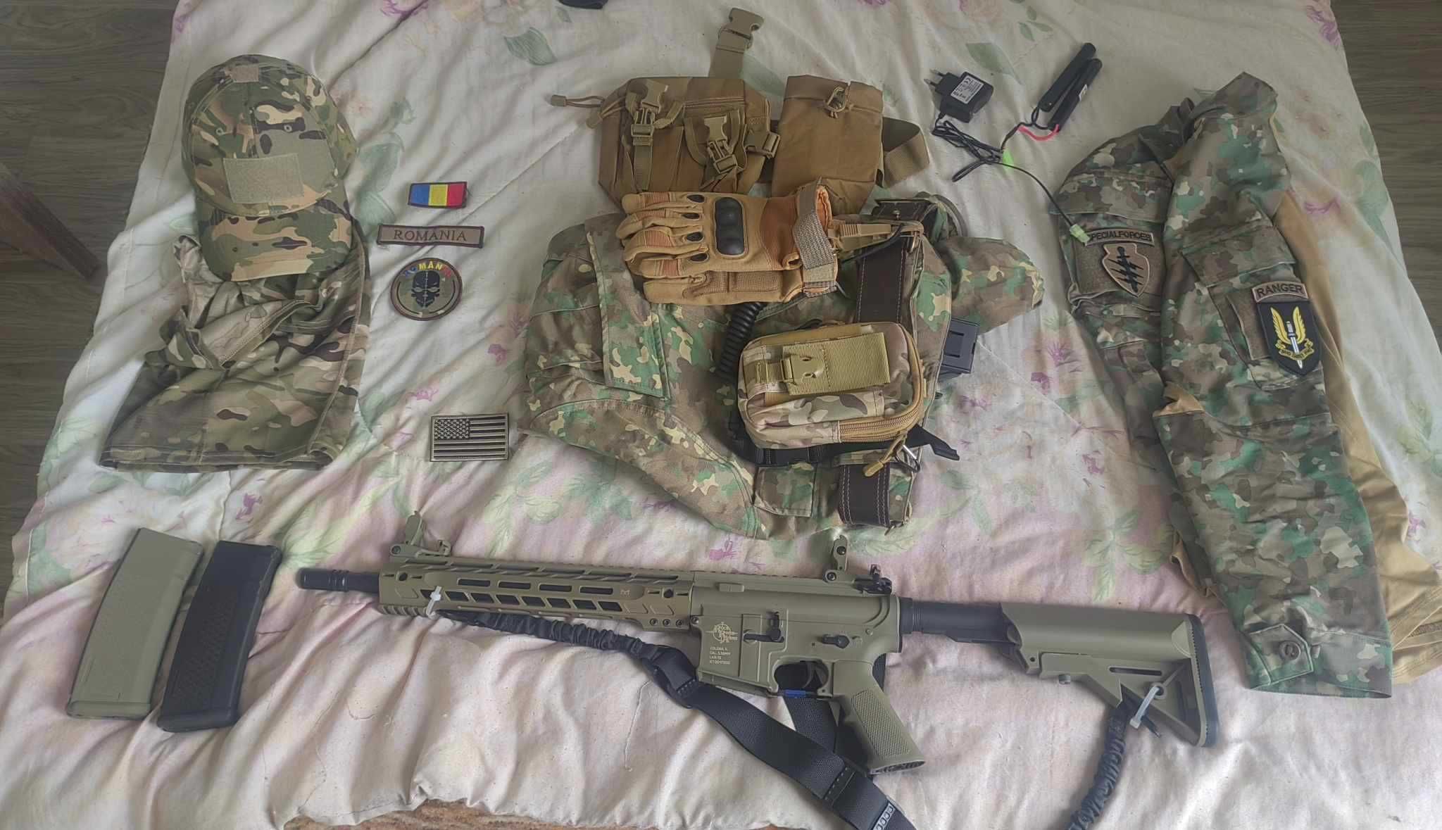 Replica airsoft M4+Echipament airsoft, Vand sau Schimb