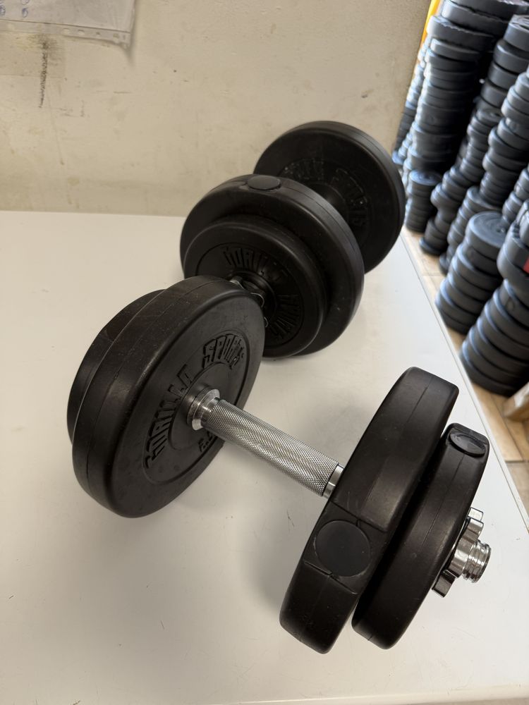 Gantere reglabile noi Germany, set 10 kg+10 kg=20 kg. Pret promo 150 l