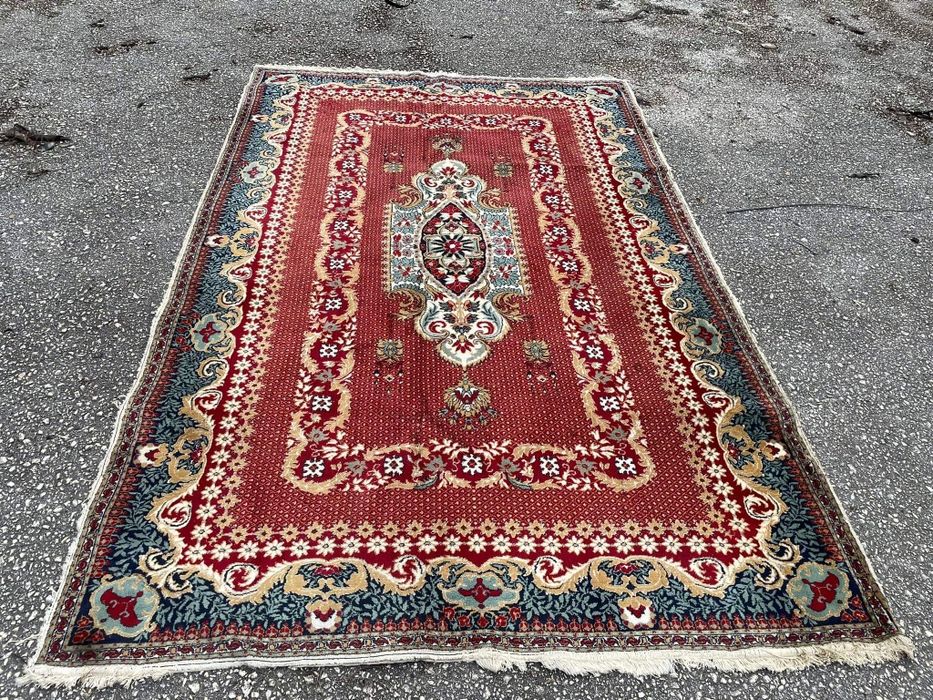 Персийски килим с размери 3/1,95