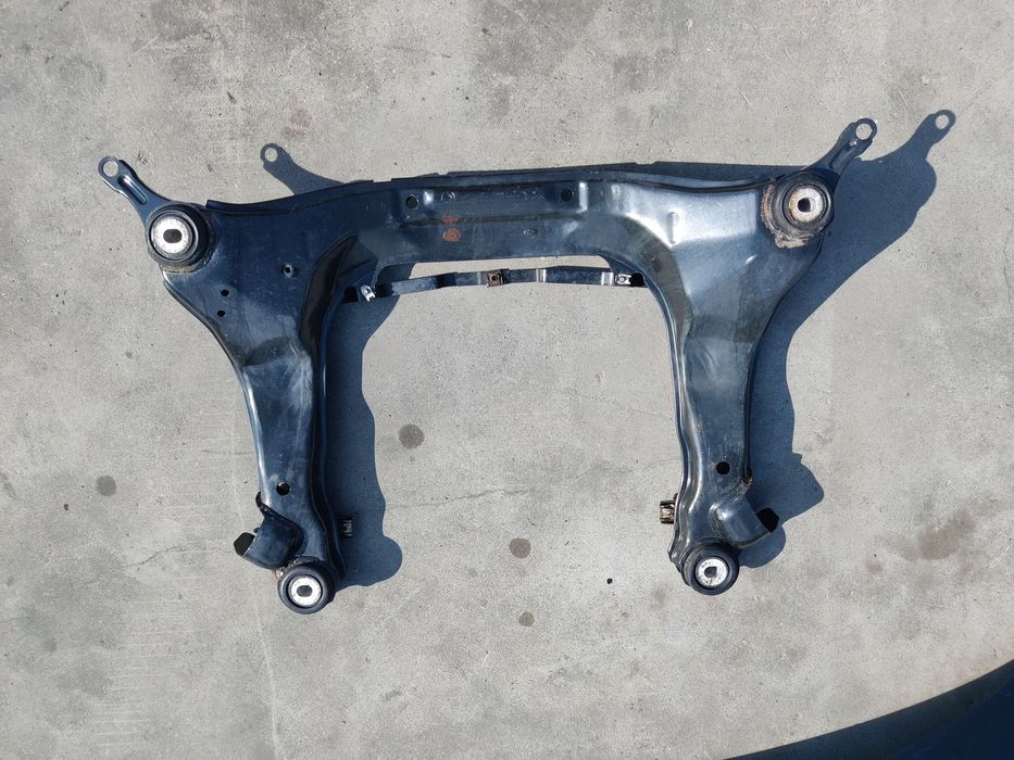 Cadru / Jug motor Punte Fata Seat Exeo Audi A4 B6 B7 8E0399313BD